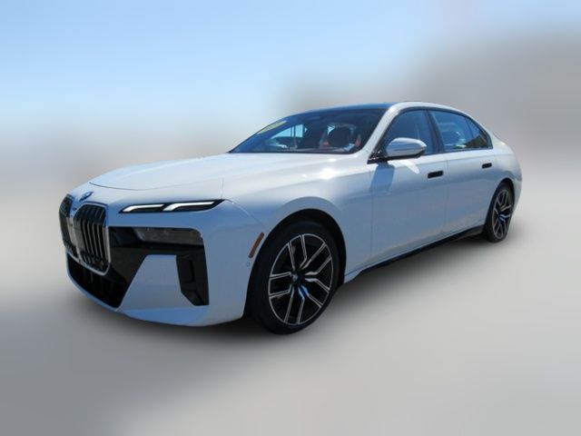 2025 BMW 7 Series 740i xDrive