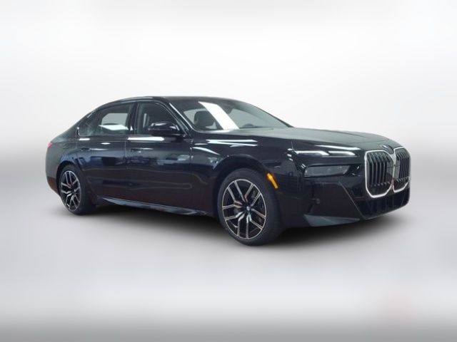 2025 BMW 7 Series 750e xDrive