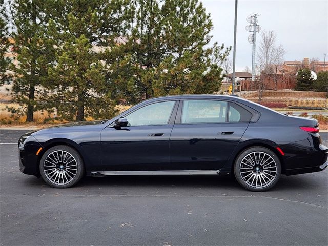 2025 BMW 7 Series 760i xDrive