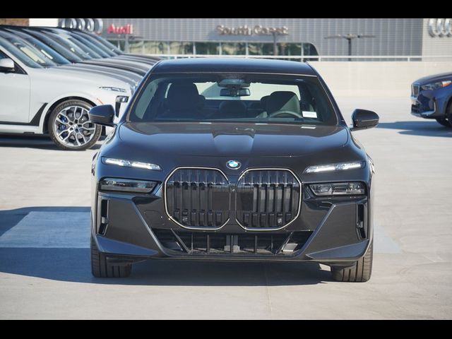 2025 BMW 7 Series 760i xDrive