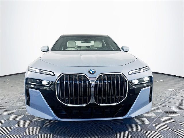 2025 BMW 7 Series 760i xDrive