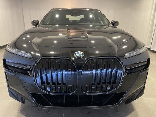 2025 BMW 7 Series 760i xDrive