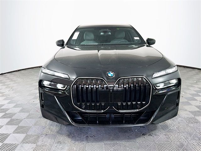 2025 BMW 7 Series 760i xDrive