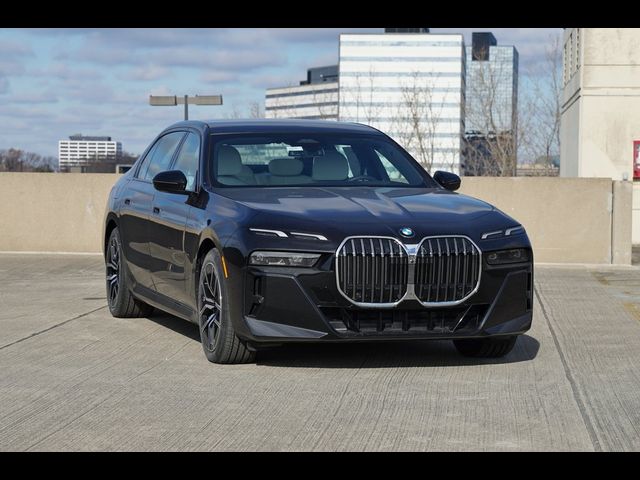 2025 BMW 7 Series 760i xDrive