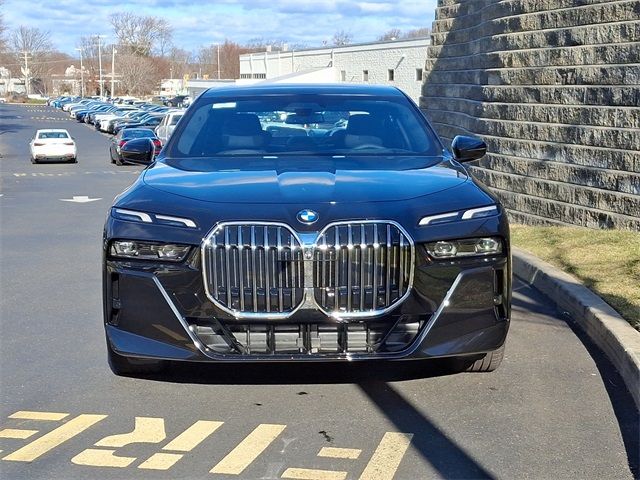 2025 BMW 7 Series 760i xDrive