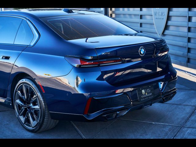 2025 BMW 7 Series 760i xDrive