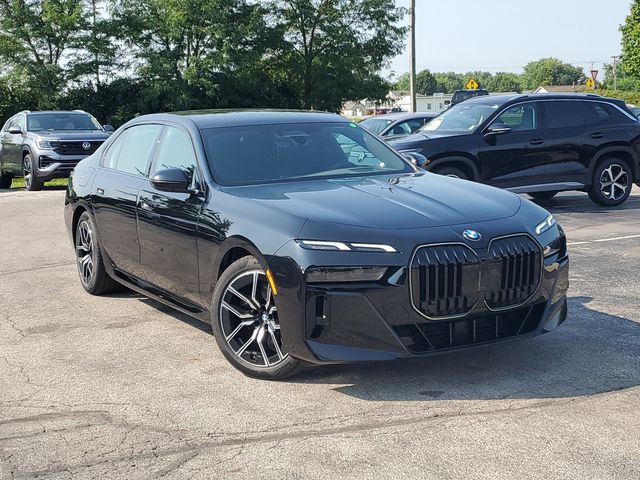 2025 BMW 7 Series 760i xDrive