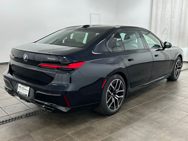 2025 BMW 7 Series 760i xDrive