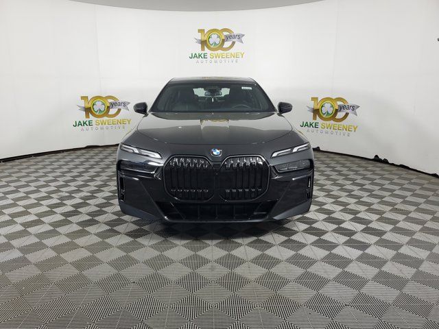 2025 BMW 7 Series 760i xDrive
