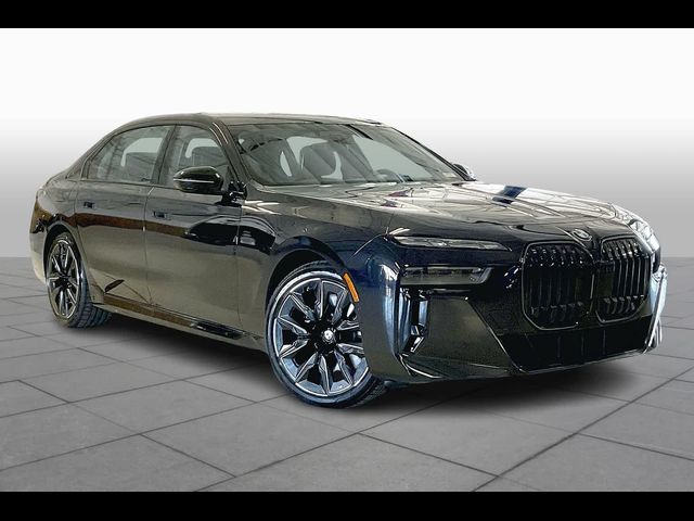 2025 BMW 7 Series 760i xDrive