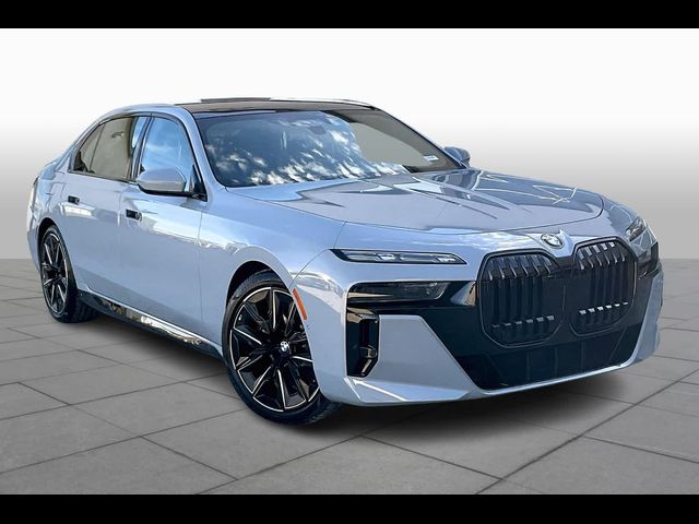 2025 BMW 7 Series 760i xDrive