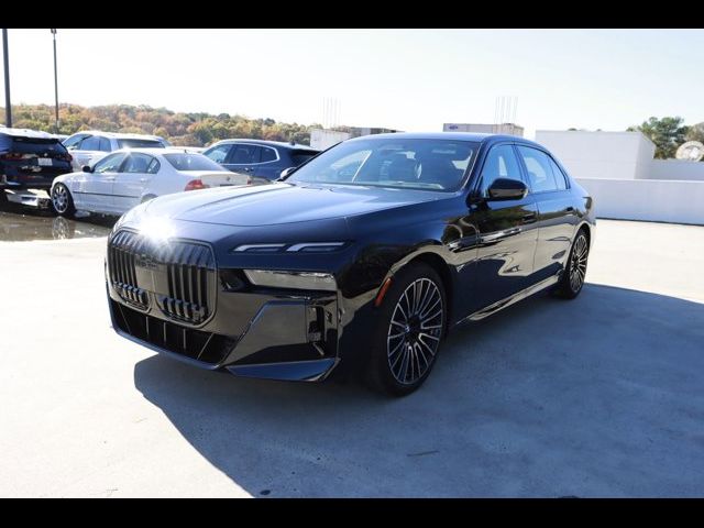 2025 BMW 7 Series 760i xDrive