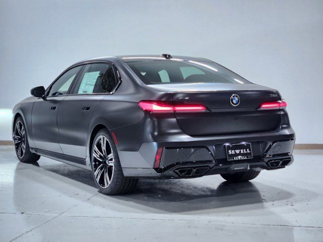 2025 BMW 7 Series 760i xDrive