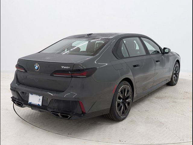2025 BMW 7 Series 760i xDrive