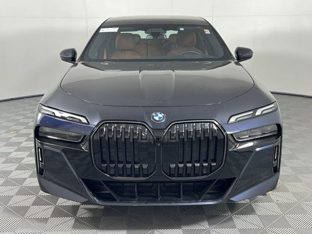 2025 BMW 7 Series 760i xDrive