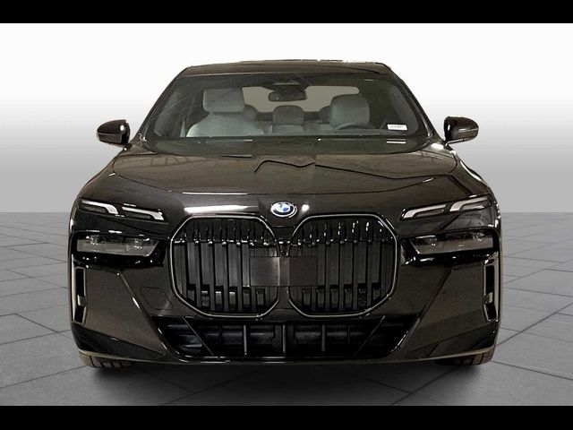 2025 BMW 7 Series 750e xDrive