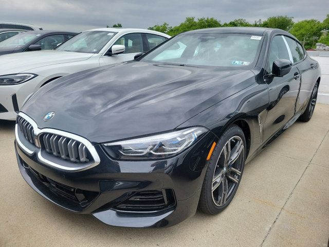 2025 BMW 8 Series 840i