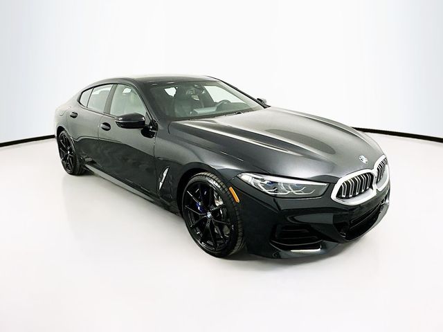 2025 BMW 8 Series 840i