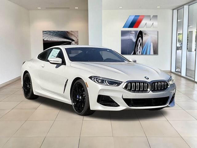 2025 BMW 8 Series 840i