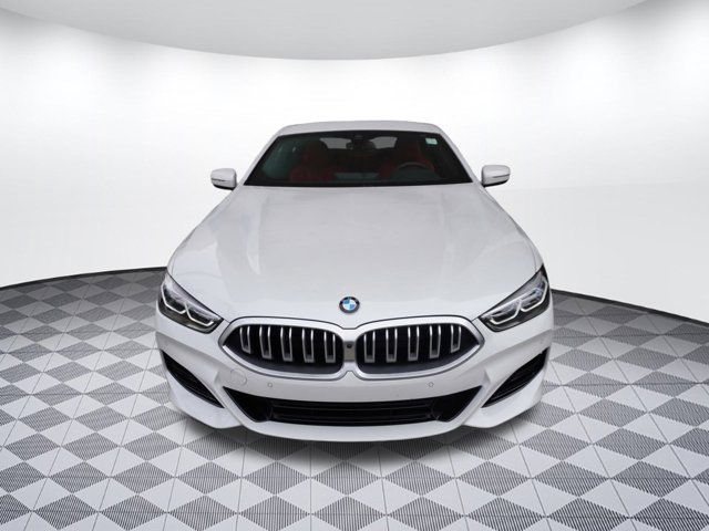 2025 BMW 8 Series 840i