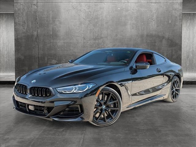 2025 BMW 8 Series 840i