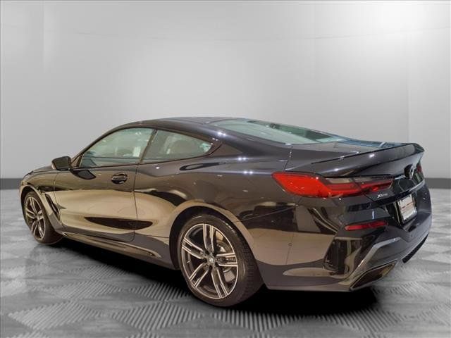 2025 BMW 8 Series 840i