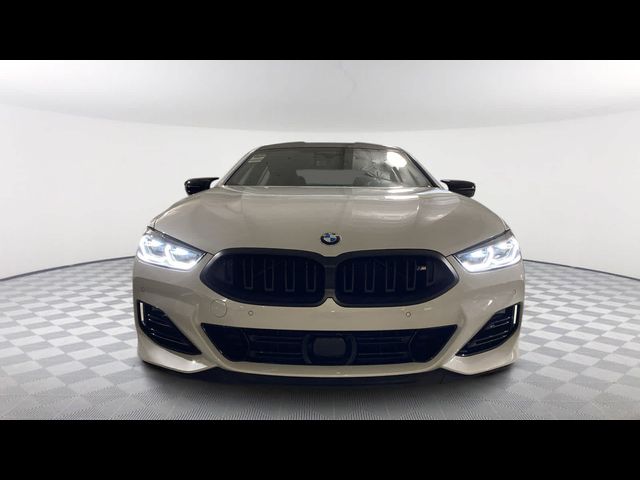 2025 BMW 8 Series M850i