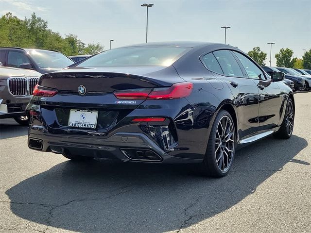 2025 BMW 8 Series M850i