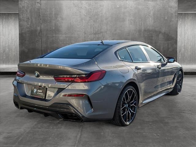 2025 BMW 8 Series M850i