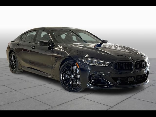 2025 BMW 8 Series M850i