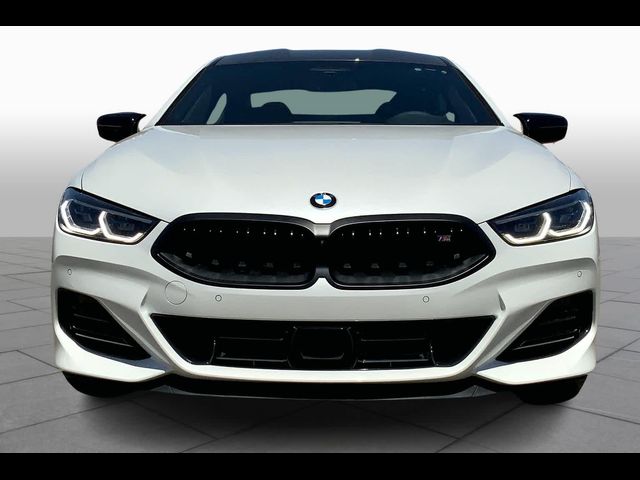 2025 BMW 8 Series M850i