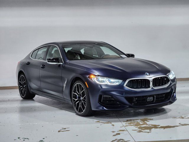 2025 BMW 8 Series M850i