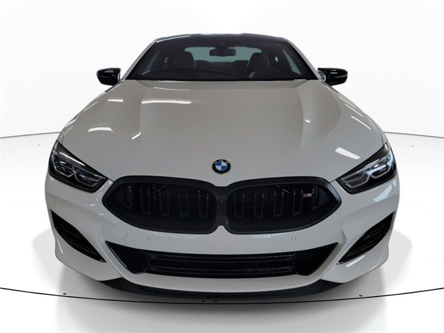 2025 BMW 8 Series M850i xDrive