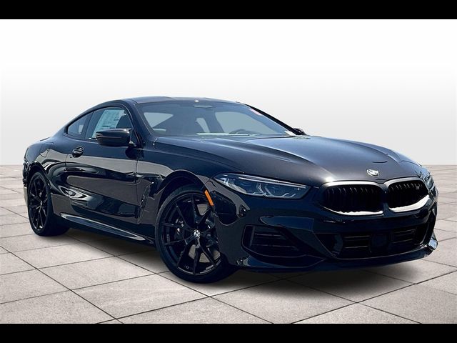 2025 BMW 8 Series M850i xDrive