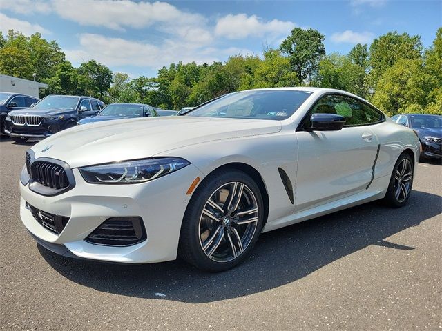 2025 BMW 8 Series M850i xDrive