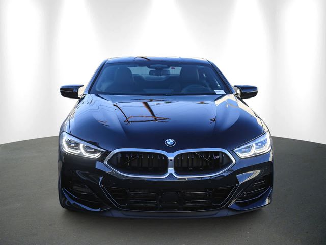 2025 BMW 8 Series M850i xDrive