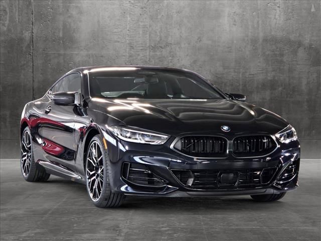 2025 BMW 8 Series M850i xDrive