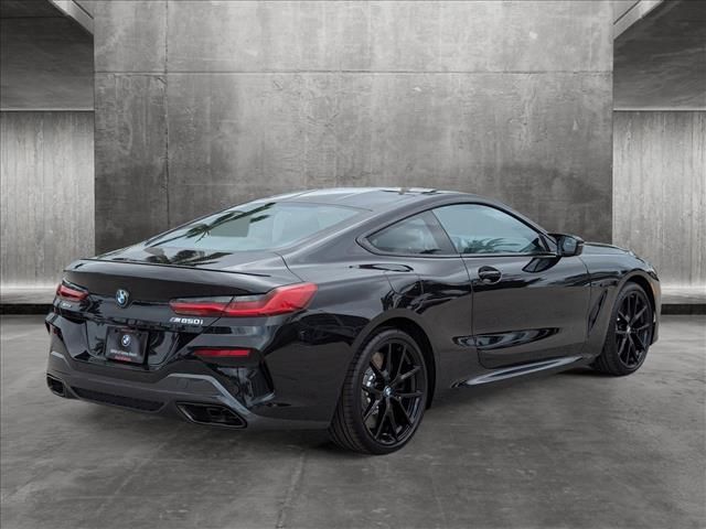 2025 BMW 8 Series M850i xDrive