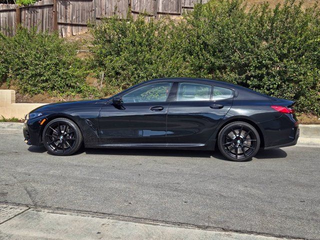 2025 BMW 8 Series M850i