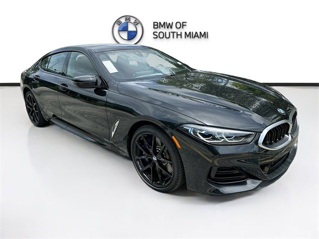 2025 BMW 8 Series M850i