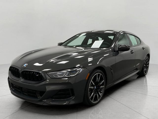 2025 BMW 8 Series M850i