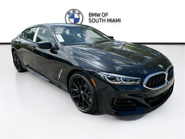 2025 BMW 8 Series M850i