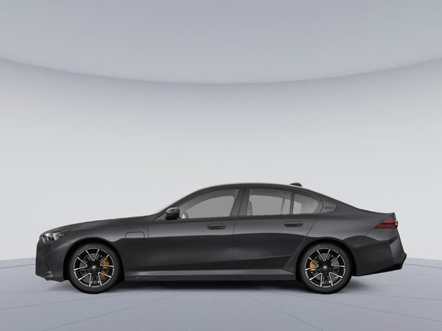 2025 BMW M5 Base