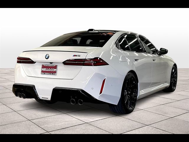 2025 BMW M5 Base