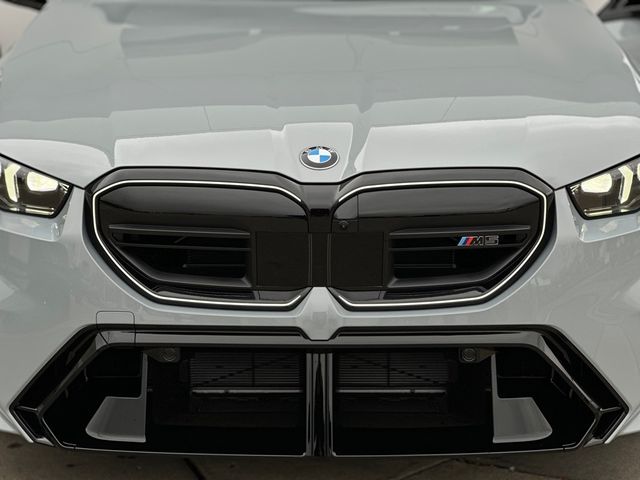 2025 BMW M5 Base