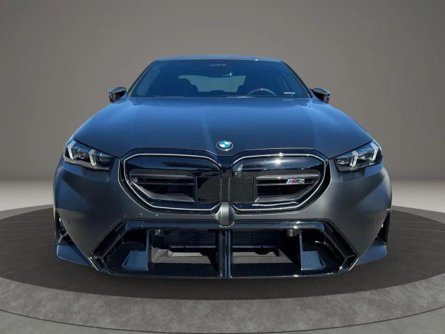 2025 BMW M5 Base