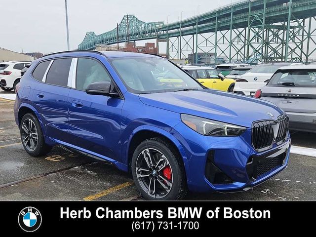 2025 BMW X1 M35i