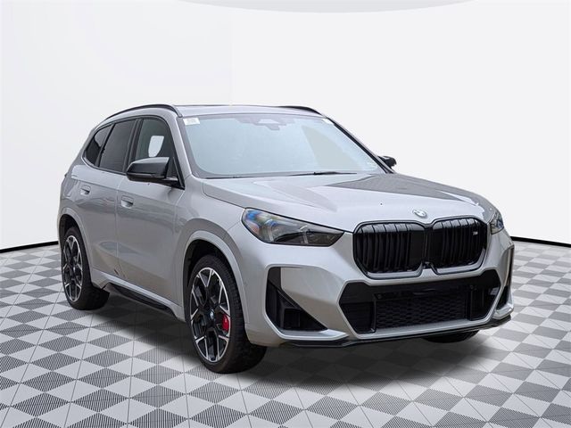 2025 BMW X1 M35i