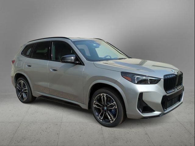 2025 BMW X1 M35i