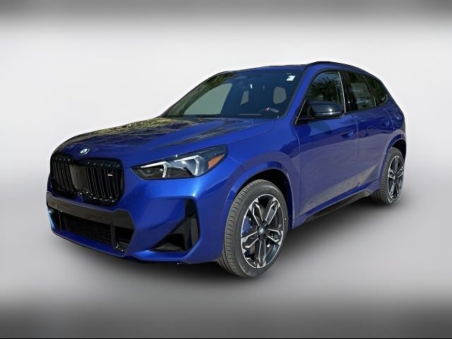 2025 BMW X1 M35i